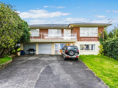 778 West Coast Road, Oratia
