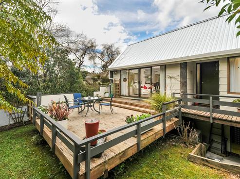 11A Long Bay Drive, Torbay