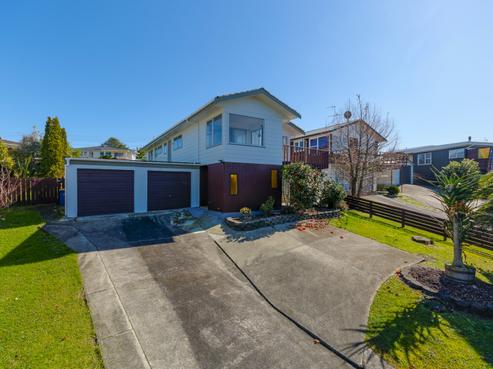 28 Rosewarne Crescent, Glendene