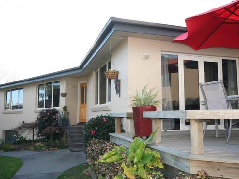 18 Grand Vue Road, Kawaha Point