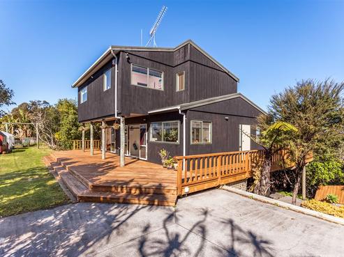 151 Victory Road, Laingholm