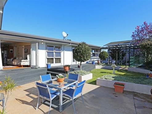 22 Pollock Drive, Chartwell