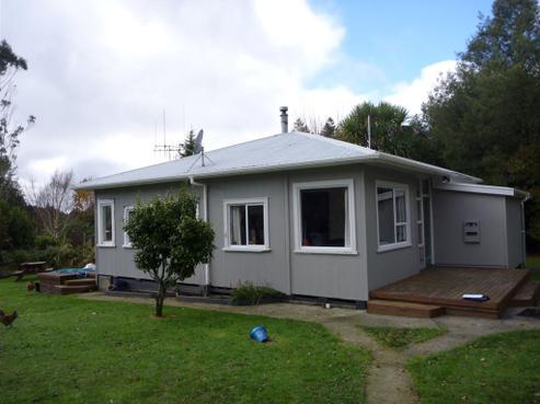 13 Tawhero Street, Mamaku