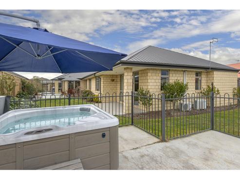 5 Yellowlees Drive, Kaiapoi