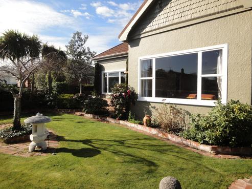 4 Ranfurly Street, West End