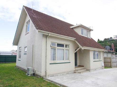 142A Carlyle Street, Napier South