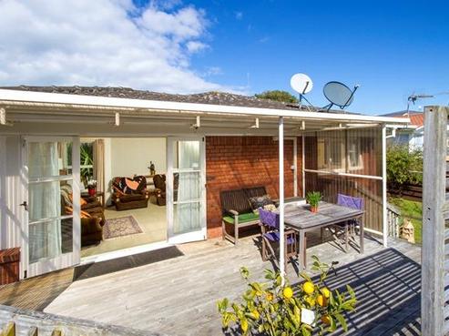 3/3 Otakau Road, Milford