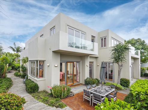 39 Quedley Court, Eastern Beach