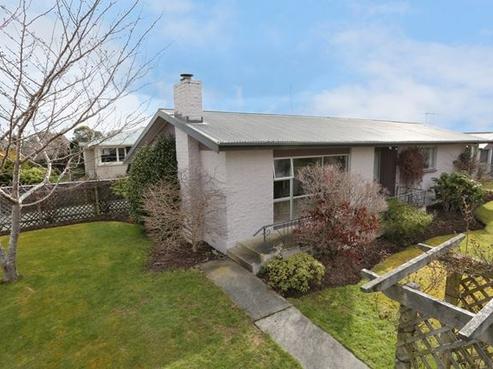 30 Pine Crescent, Hargest