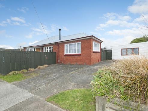 1 Avery Grove, Boulcott