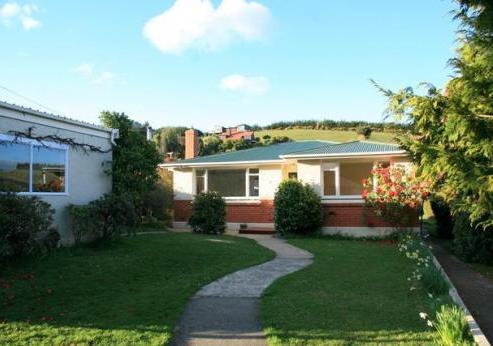 76 Hall Road, Sawyers Bay