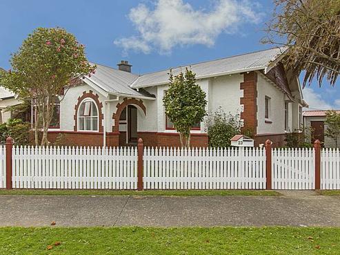 23 Beaumont Avenue, Alicetown
