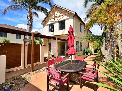 246 Alec Craig Way, Gulf Harbour
