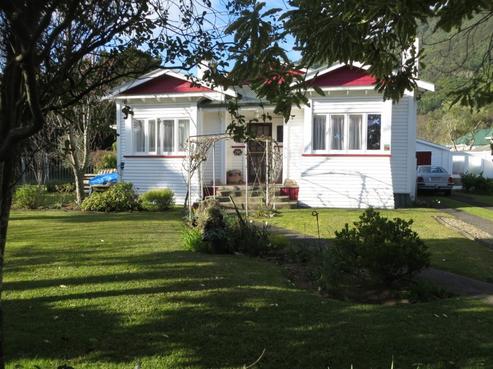 266 Whitaker Street, Te Aroha