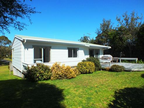 112 Miro Place, Matarangi
