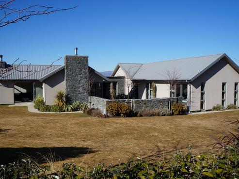 2 Grierson Lane, Albert Town