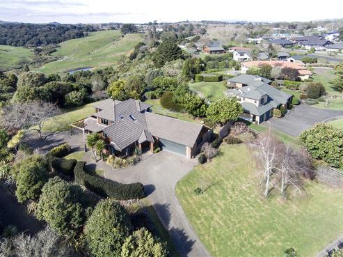 17 Clive Howe Road, Patumahoe