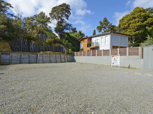 74 Heretaunga Square, Silverstream