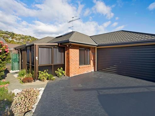 12A Rui Street, Tahunanui