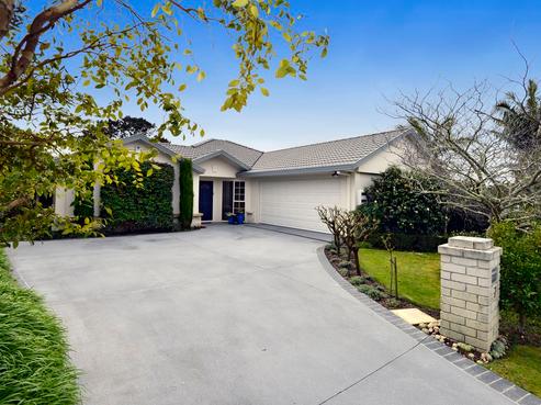 7 Godwin Court, Unsworth Heights