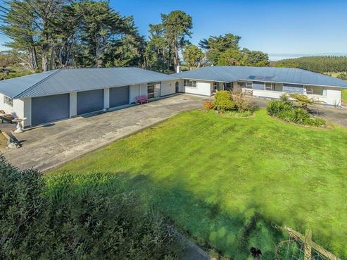 187 Great North Road, Otamatea