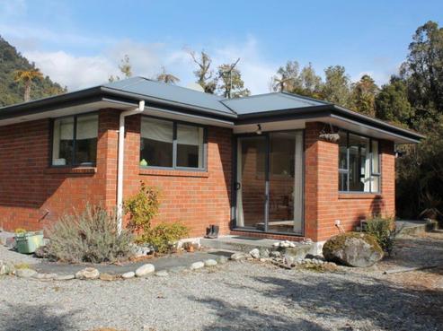 6 Kamahi Crescent, Franz Josef Glacier