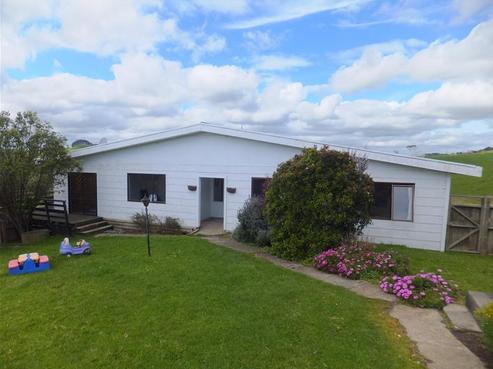 174 Young Road, Arapohue