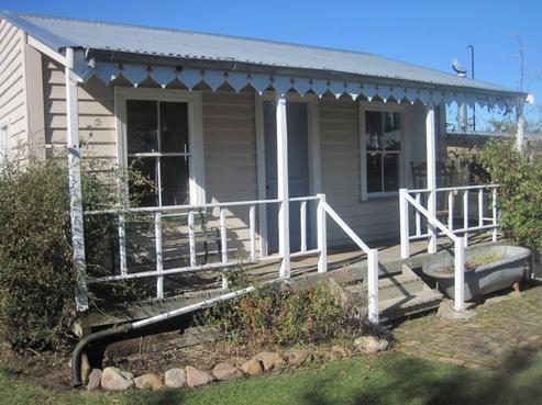 12 Arrow Street, Naseby