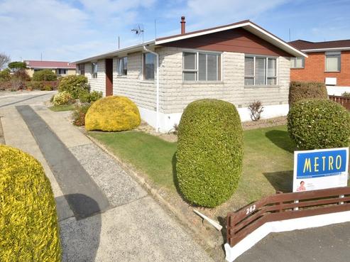 262 Pine Hill Road, Liberton