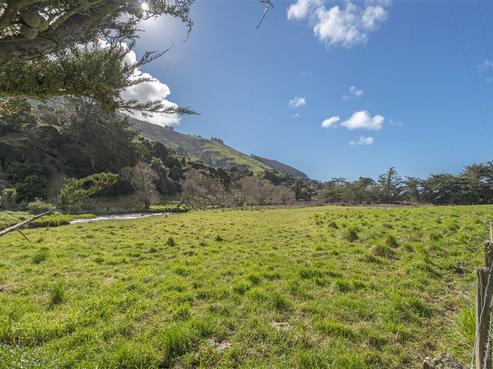 1106A Okains Bay Road, Okains Bay