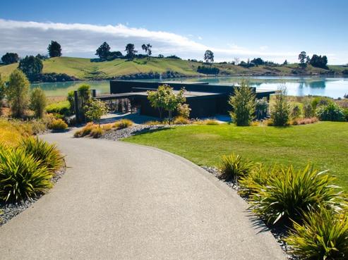 60 Pukeko Lane, Redwood Valley