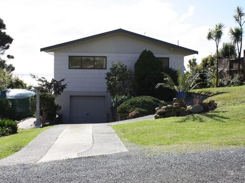 14 Heretaunga Crescent, Cable Bay