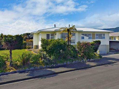 5 Alfred Sheat Street, Richmond