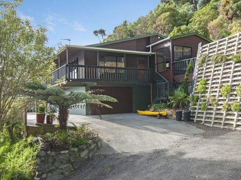 319 Marine Drive, York Bay
