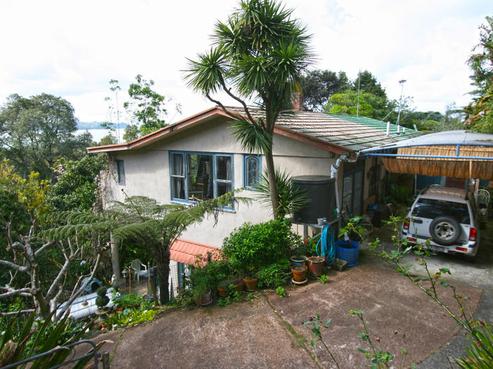 114 Wood Bay Road, Titirangi