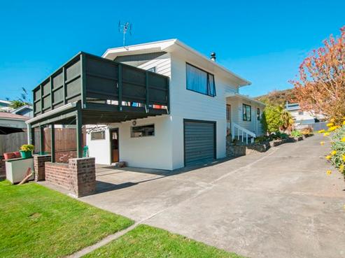 22 Robson Street, Stokes Valley