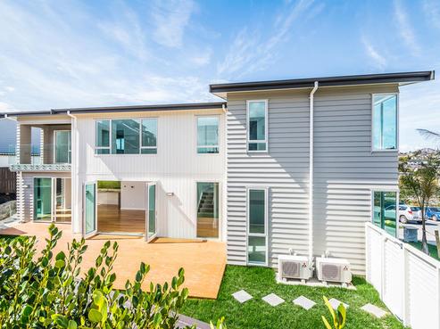 5 Boardwalk Rise, Long Bay