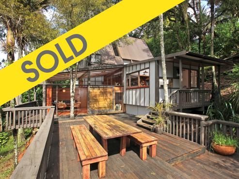 36 Otitori Bay Road, Titirangi
