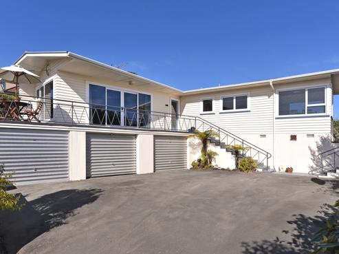 26 Surrey Road, Richmond
