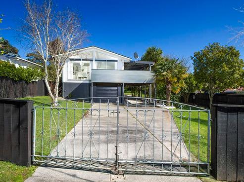 26 Totaravale Drive, Totara Vale