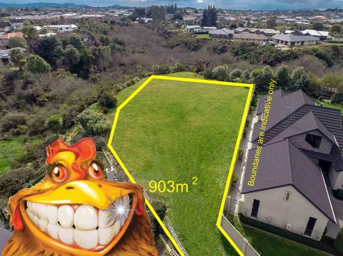 8 Meadowbank Court, Huntington