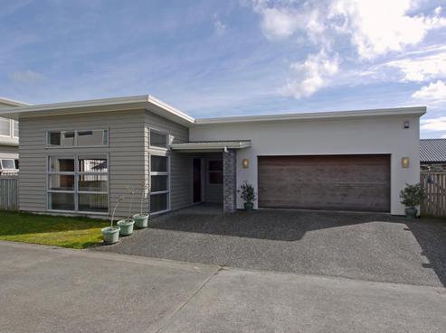 11 Willowgrange Place, Pukekohe