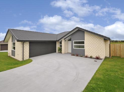 62 Sunningdale Street, Wattle Downs
