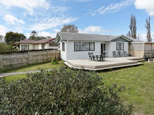 43 Luanda Drive, Ranui