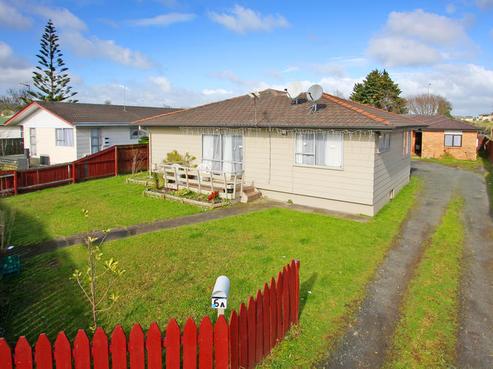 6 Iliad Place, Wiri