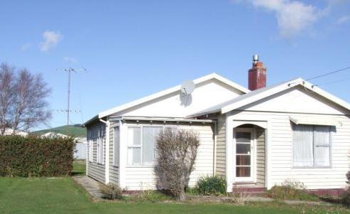 307 Union Street, Milton