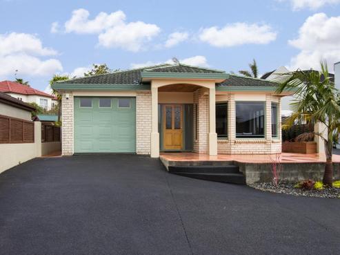 11 Lupetti Rise, West Harbour