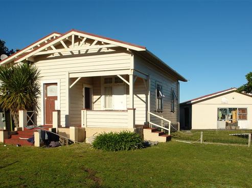 200 Tasman Street, Opunake