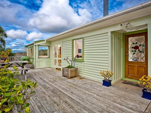 52 Christian Road, Swanson