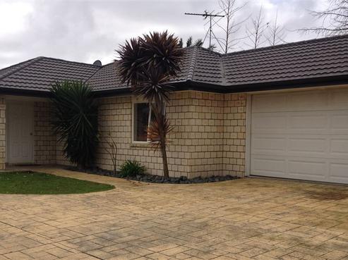 15 Samara Place, Clendon Park